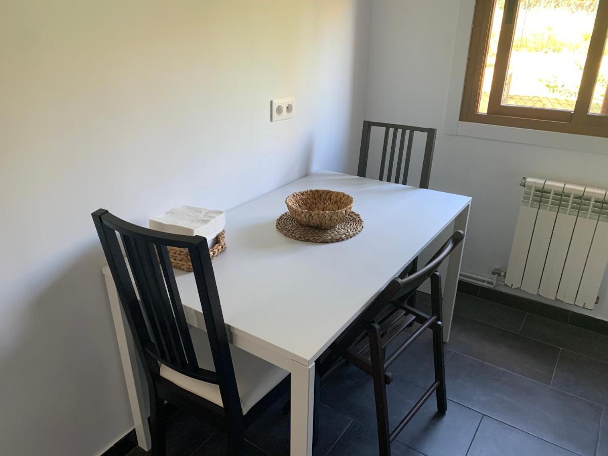 A Casa Vermella Con Jardin A 10 Minutos De Santiago De Compostela Leilighet Ortono Eksteriør bilde