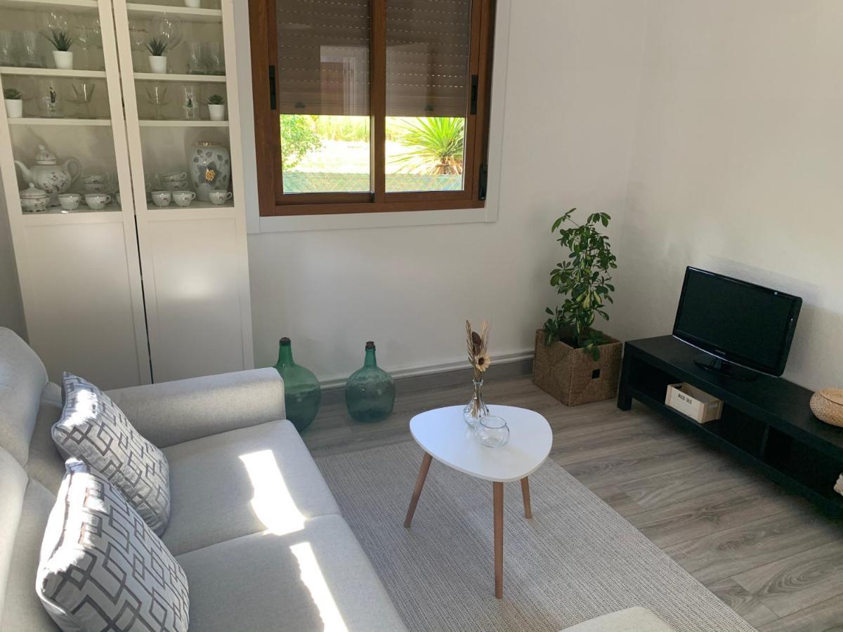 A Casa Vermella Con Jardin A 10 Minutos De Santiago De Compostela Leilighet Ortono Eksteriør bilde